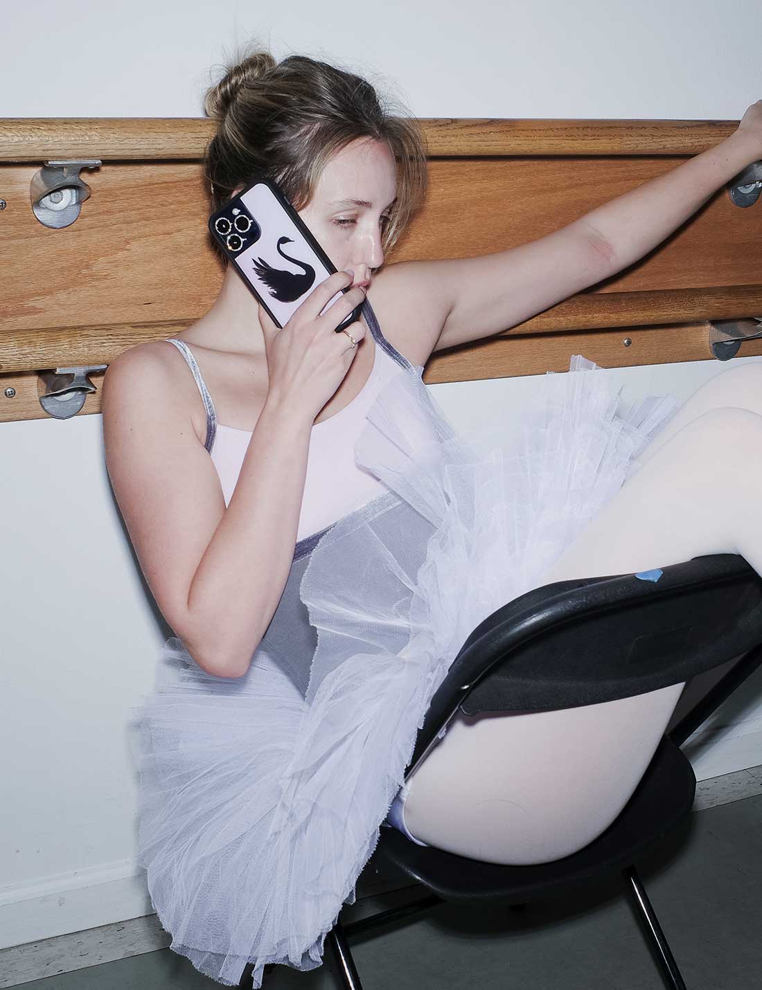Black Swan Samsung Galaxy Case - Image 11