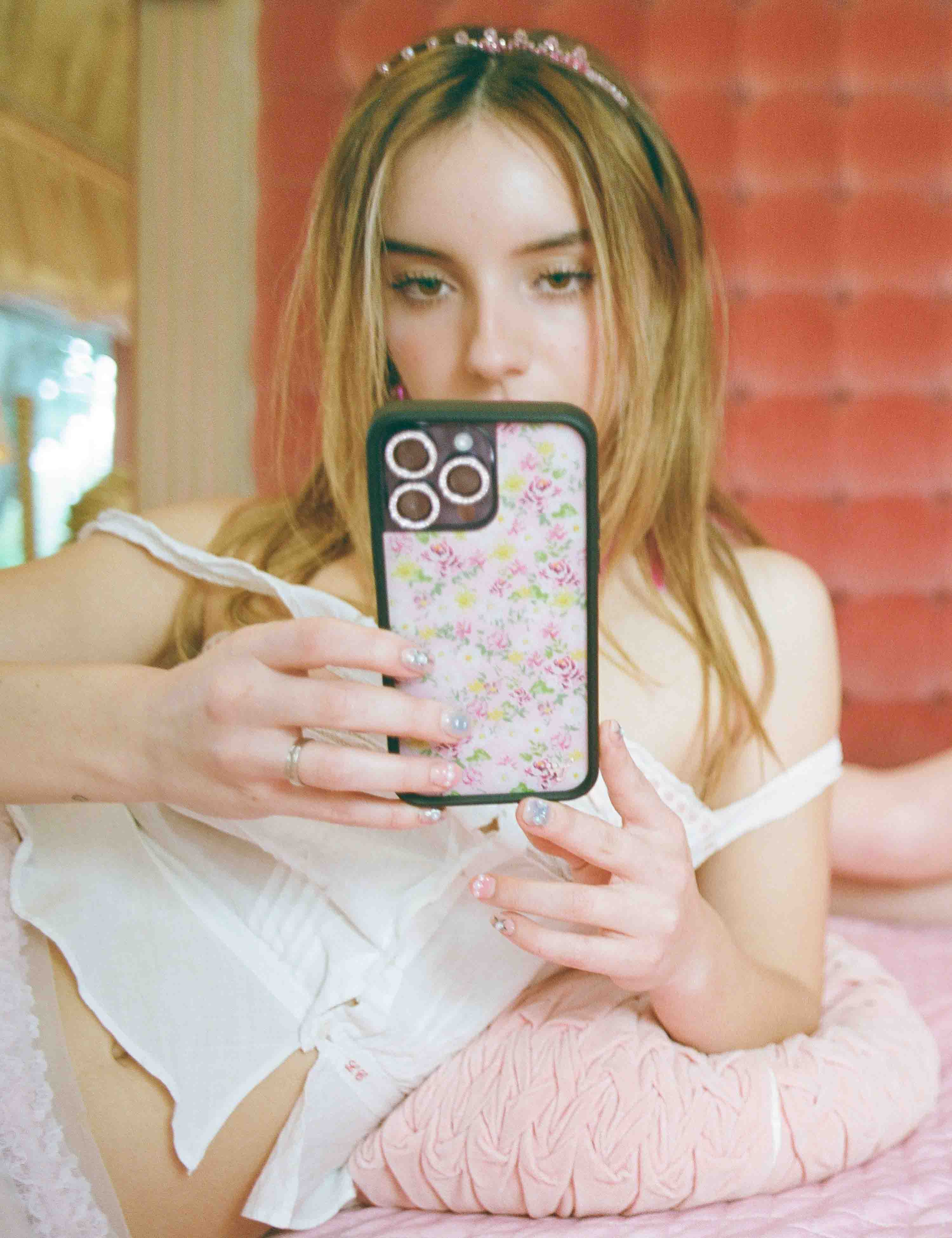 Daisy Lynn Floral iPhone Case - Image 23