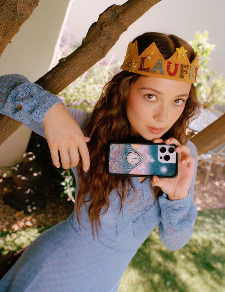 Laufey Samsung Galaxy Case - Image 11
