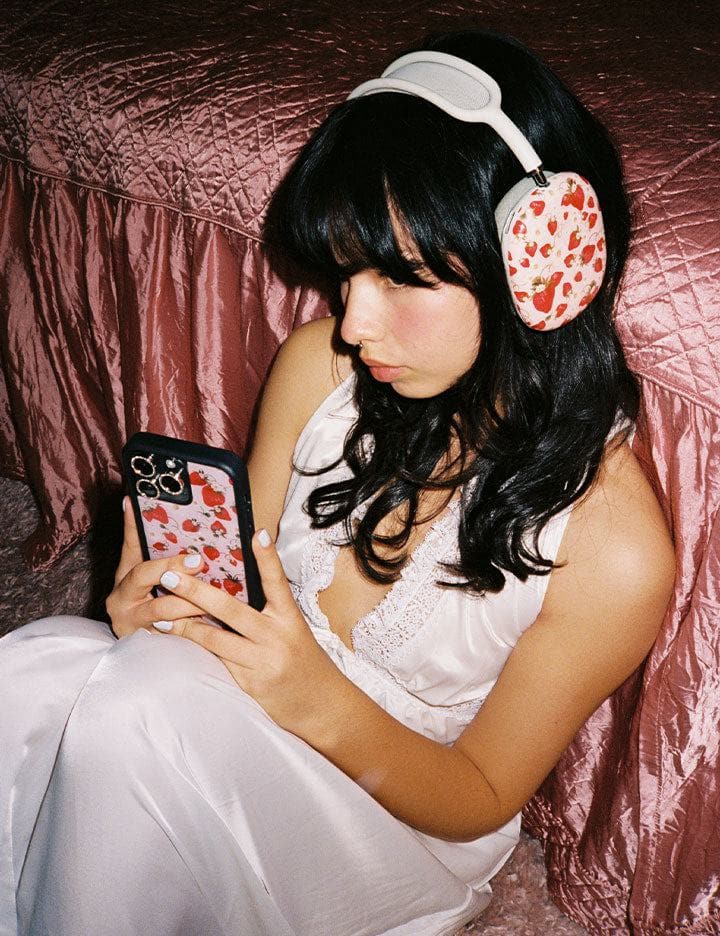 Strawberry Fields Airpod Max Case - Image 4